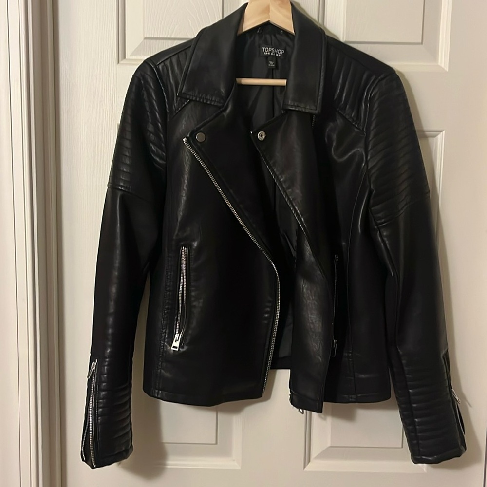 Women’s Topshop black pleather jacket size 8